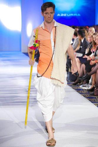 <span style="color: yellow">FASHION WEEK Spring Summer 2015 London</span>